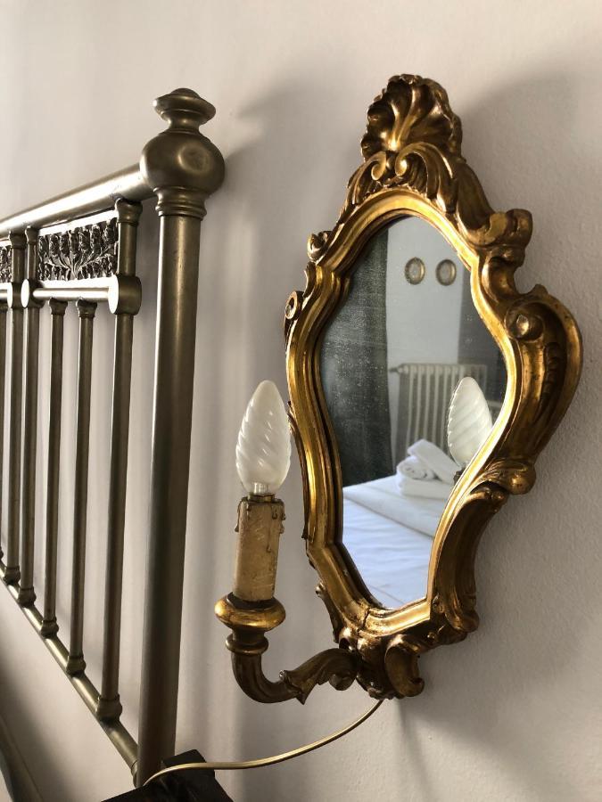 Ferienwohnung La Casa Sulla Piazza Enna Exterior foto
