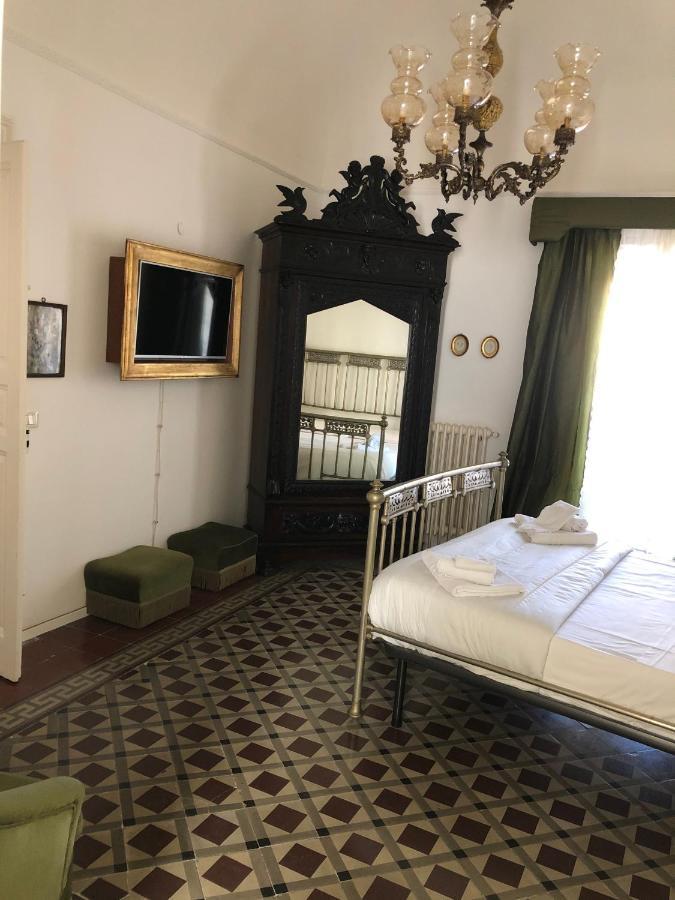 Ferienwohnung La Casa Sulla Piazza Enna Exterior foto